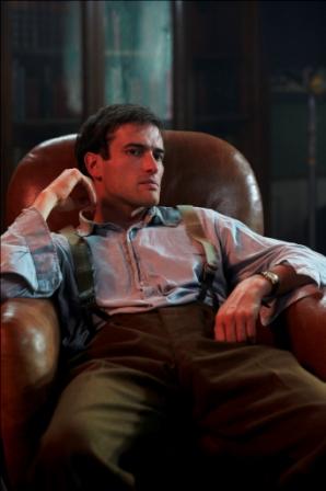 Ed Stoppard as Alan Turing in Codebreaker